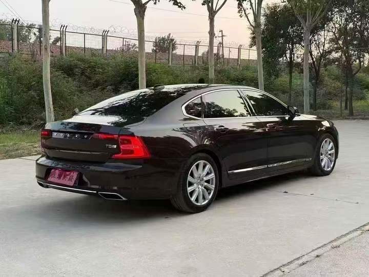 郑州20年沃尔沃S904