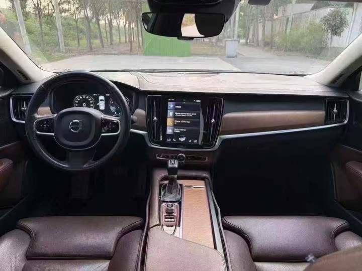 郑州20年沃尔沃S909