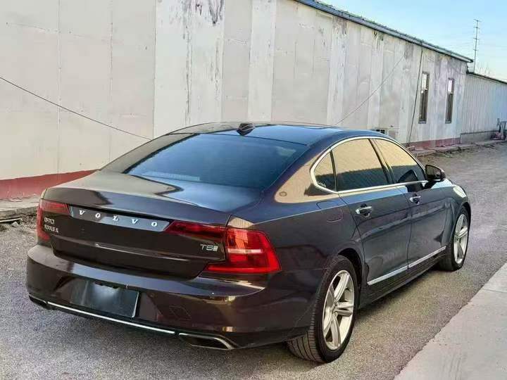 威海18年沃尔沃S904