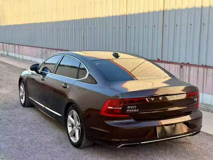 威海18年沃尔沃S905