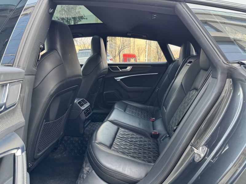 滨州23年奥迪A7L8