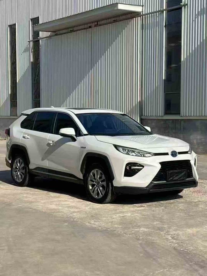 淄博21年丰田威兰达2