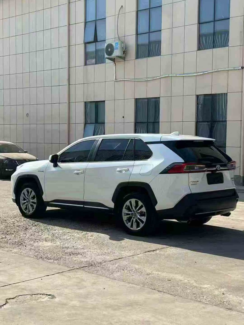 淄博21年丰田威兰达7