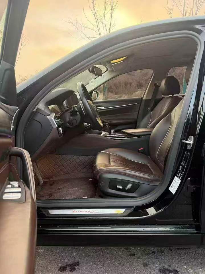 唐山19年宝马5系9