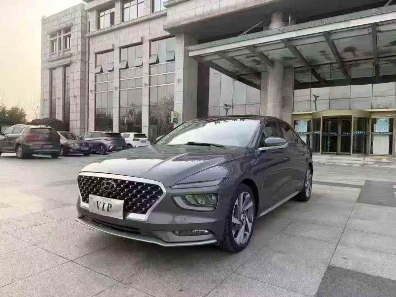 枣庄22年现代名图3