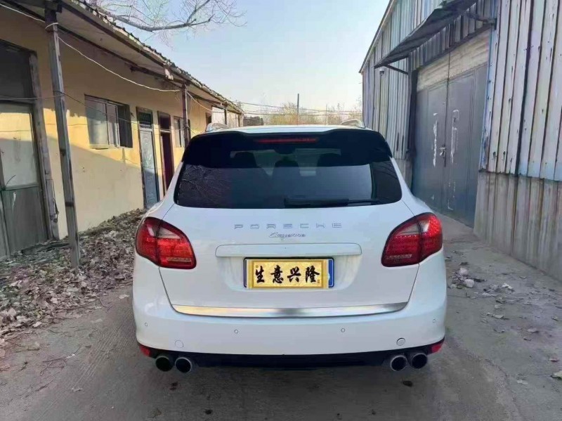 菏泽13年保时捷卡宴9