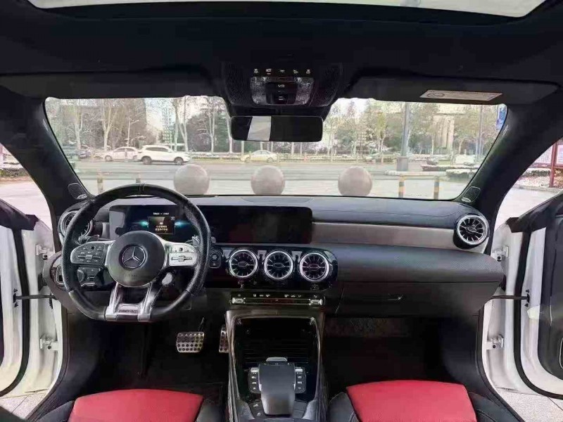 淄博23年奔驰AMG4