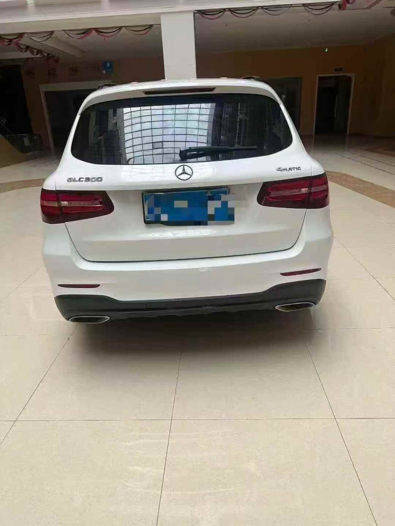 铜陵17年奔驰GLC9