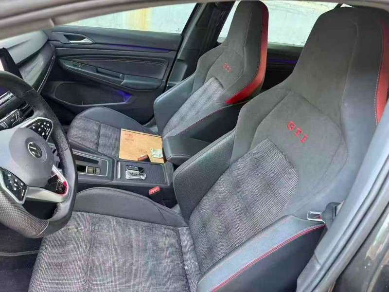 枣庄22年大众高尔夫8