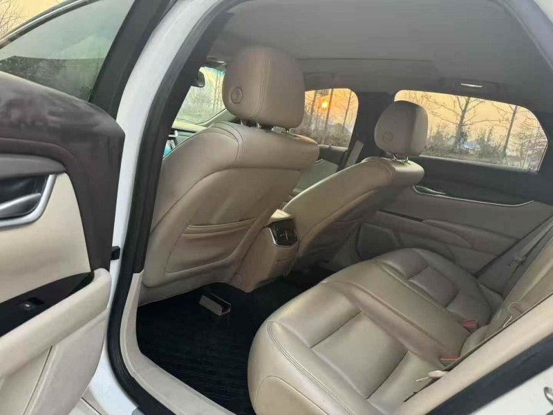 潍坊17年凯迪拉克XTS5