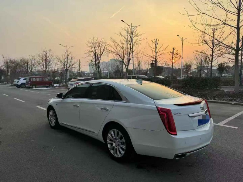 潍坊17年凯迪拉克XTS8