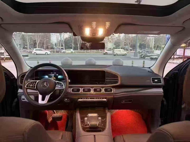 东营22年奔驰GLE5