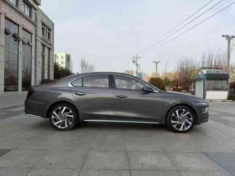 枣庄22年现代名图7