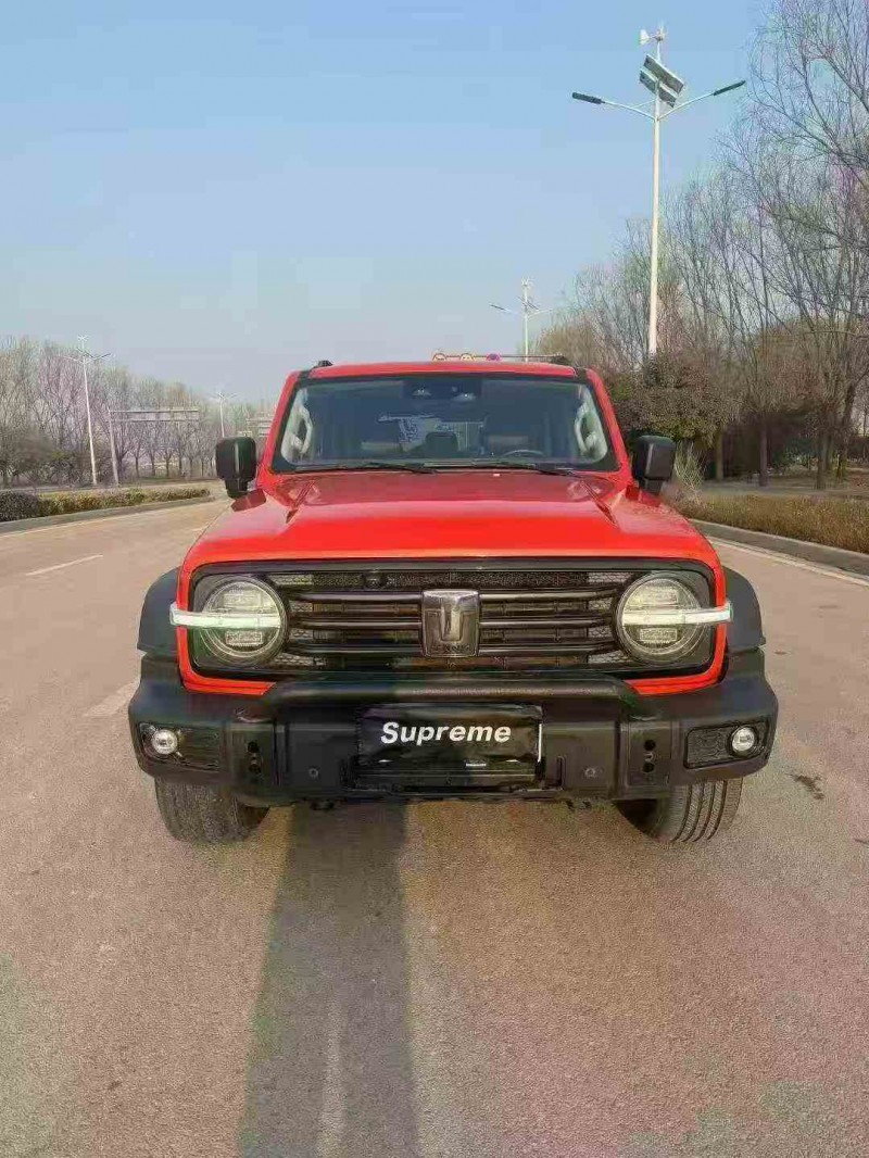 青岛22年长城汽车坦克1