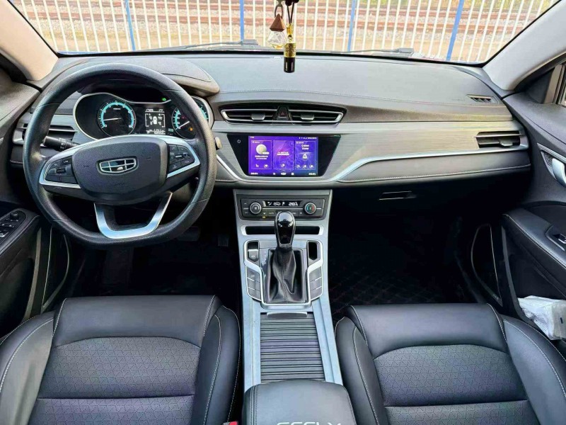 湛江22年吉利帝豪4