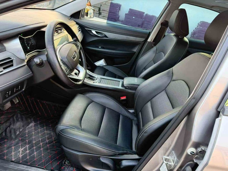 湛江22年吉利帝豪5