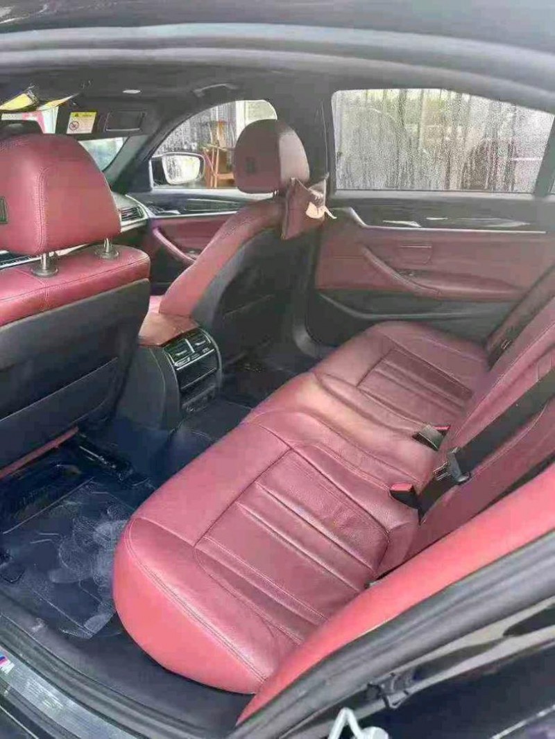 贵港18年宝马5系4