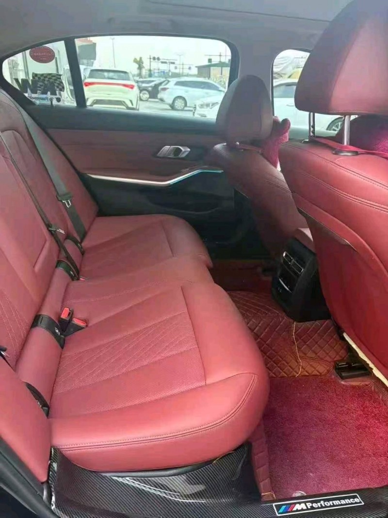 衢州23年宝马3系8