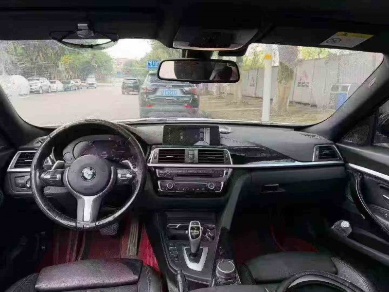 重庆21年宝马3系5