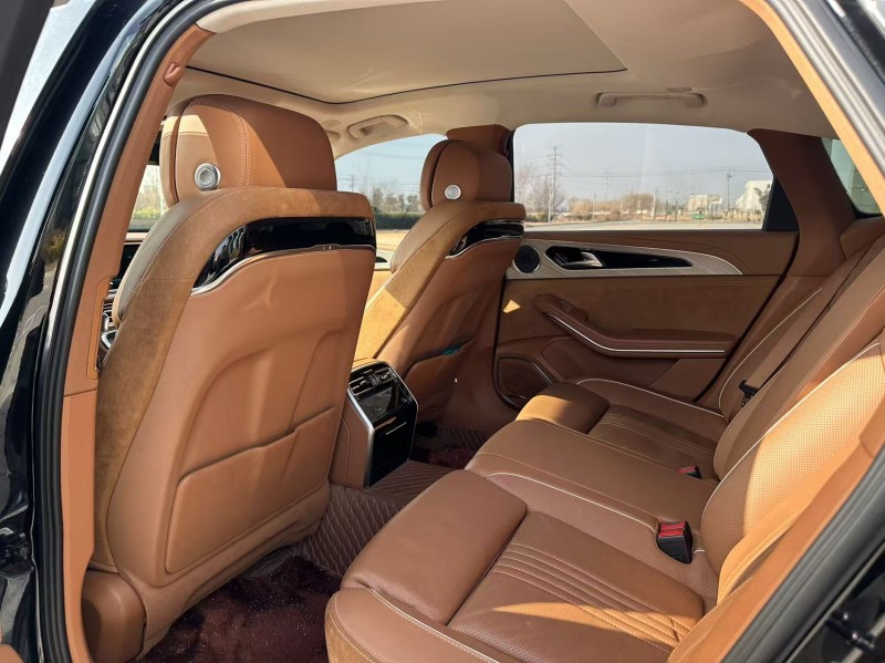 盐城21年红旗H95