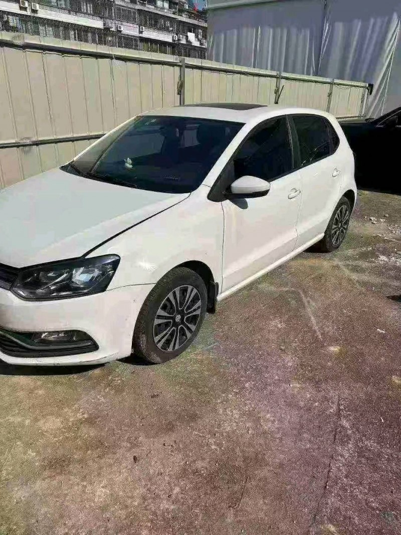 宁波16年大众polo5