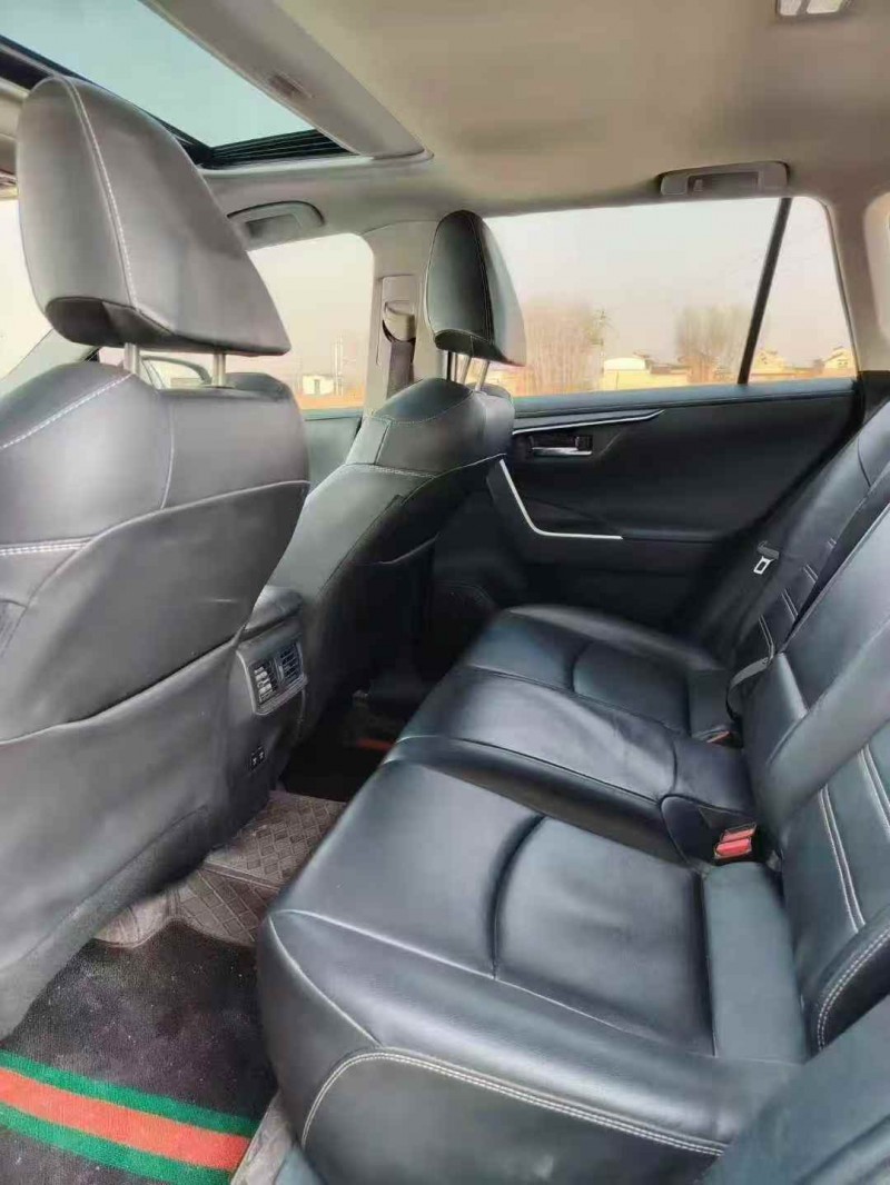 苏州21年丰田RAV4荣放5