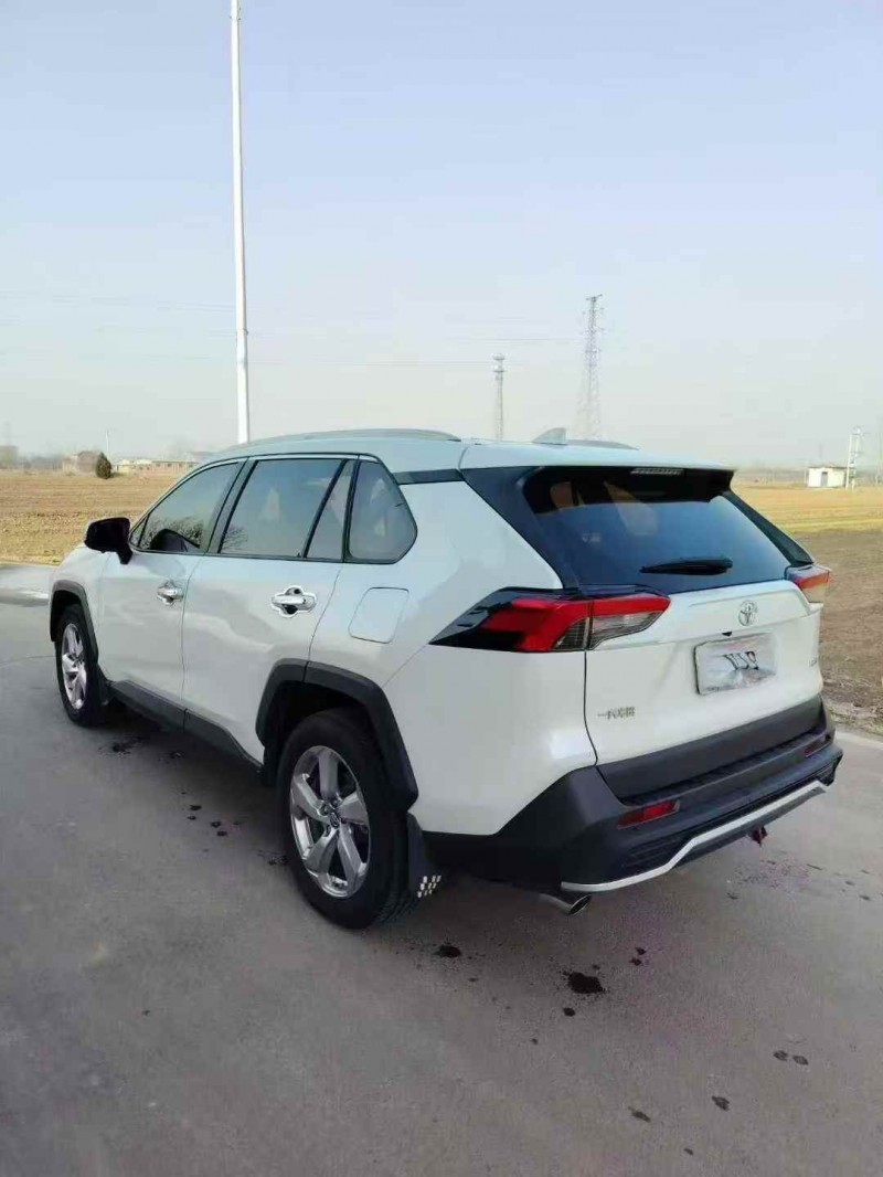 苏州21年丰田RAV4荣放7
