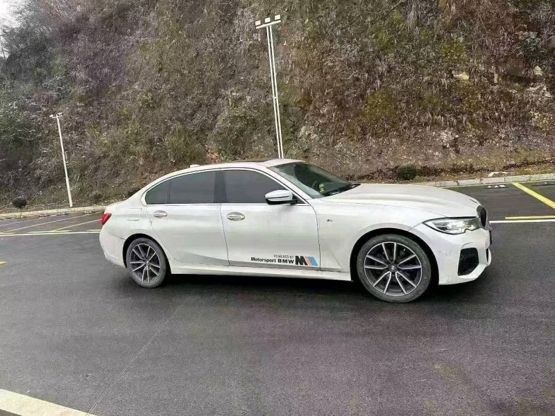 娄底22年宝马3系2