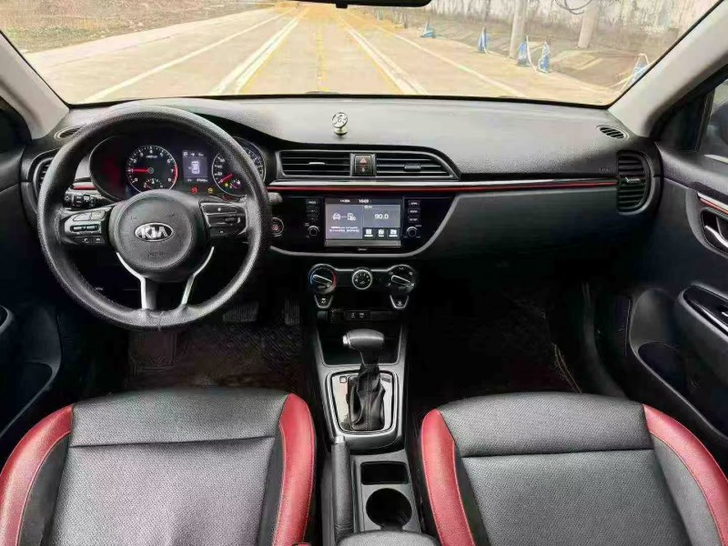 菏泽18年起亚KXCROSS6