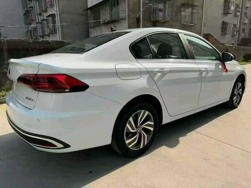 襄阳25年大众宝来8