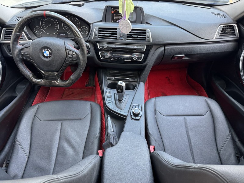 济宁16年宝马3系4