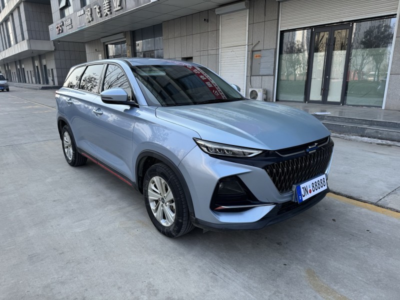 济宁22年长安汽车欧尚3