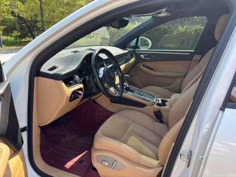 枣庄17年保时捷Macan4
