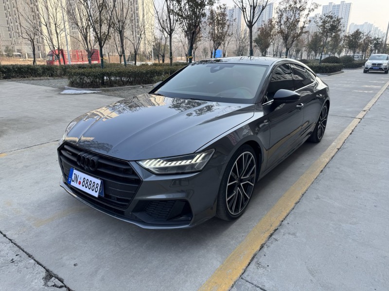 济宁23年奥迪A7L2