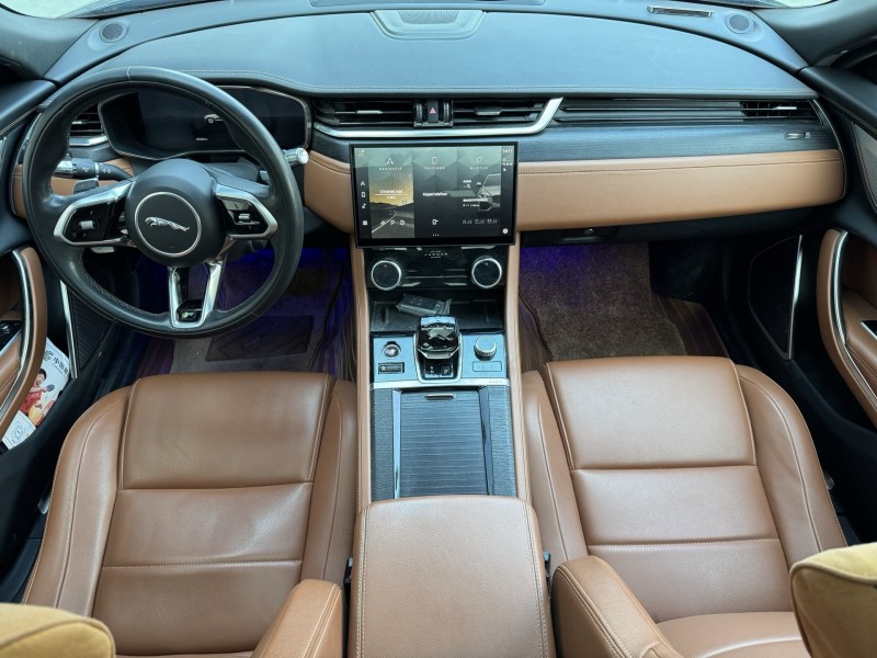 济宁22年捷豹XFL4