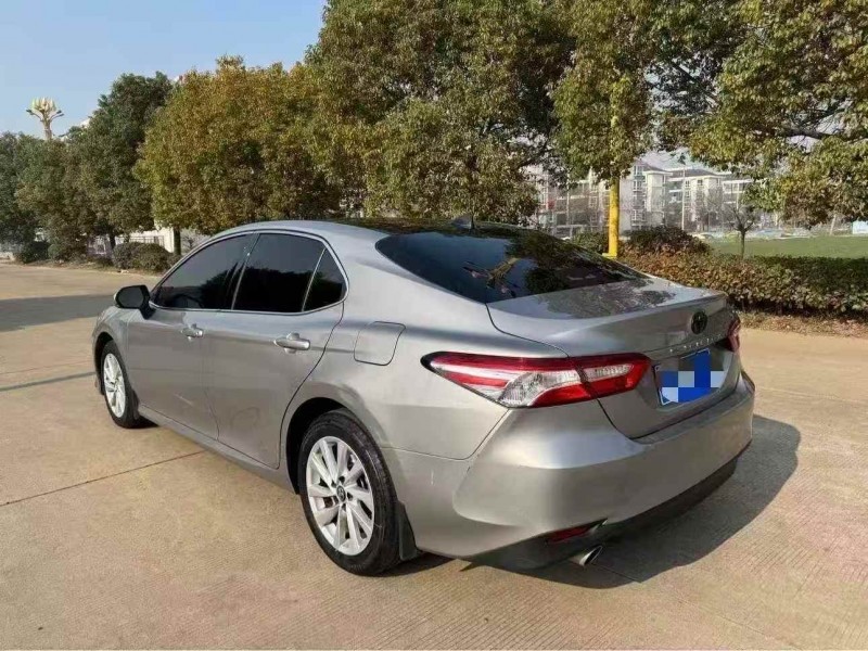 无锡23年丰田凯美瑞8