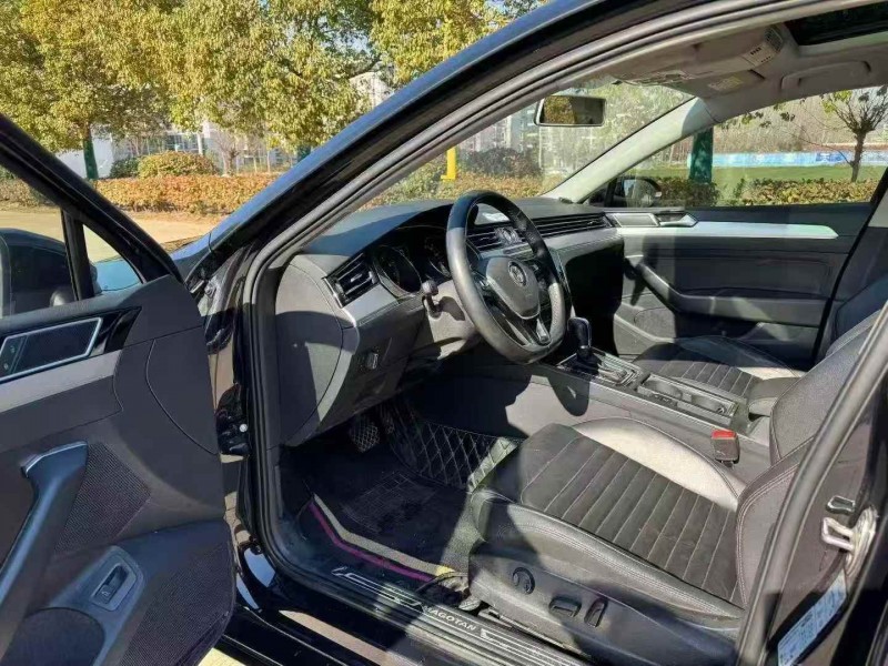 徐州19年大众迈腾4