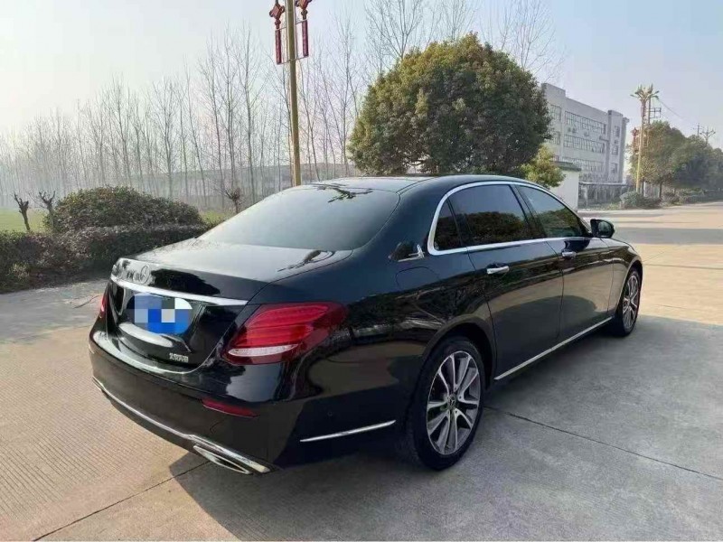 苏州18年奔驰E9