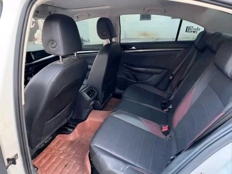 济南22年大众宝来9