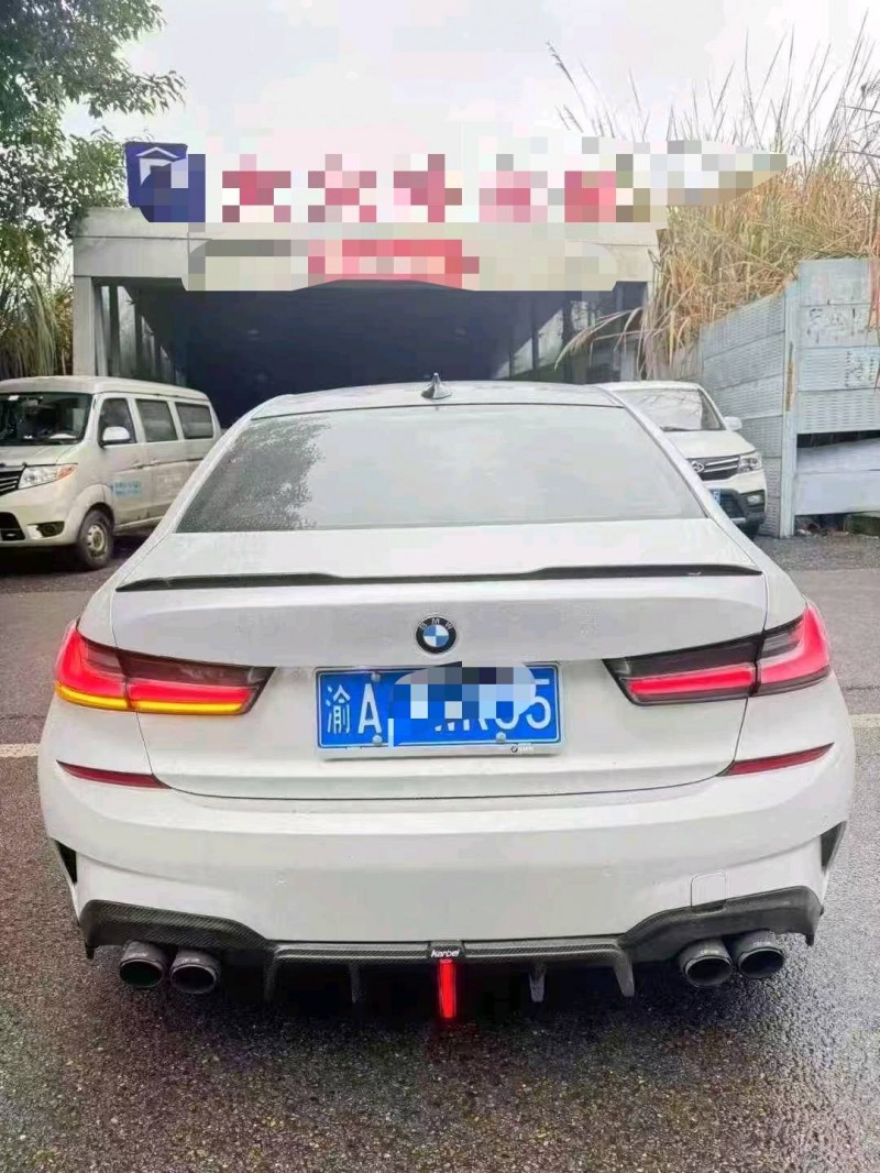 重庆21年宝马3系3