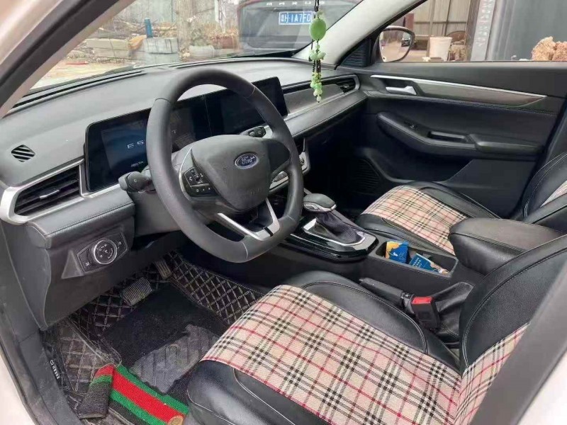 枣庄21年福特福睿斯4