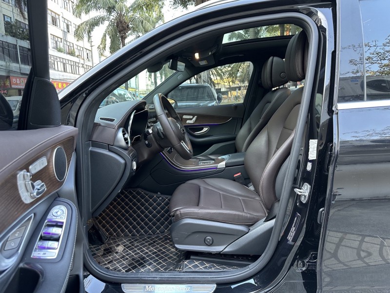 东莞22年奔驰GLC6