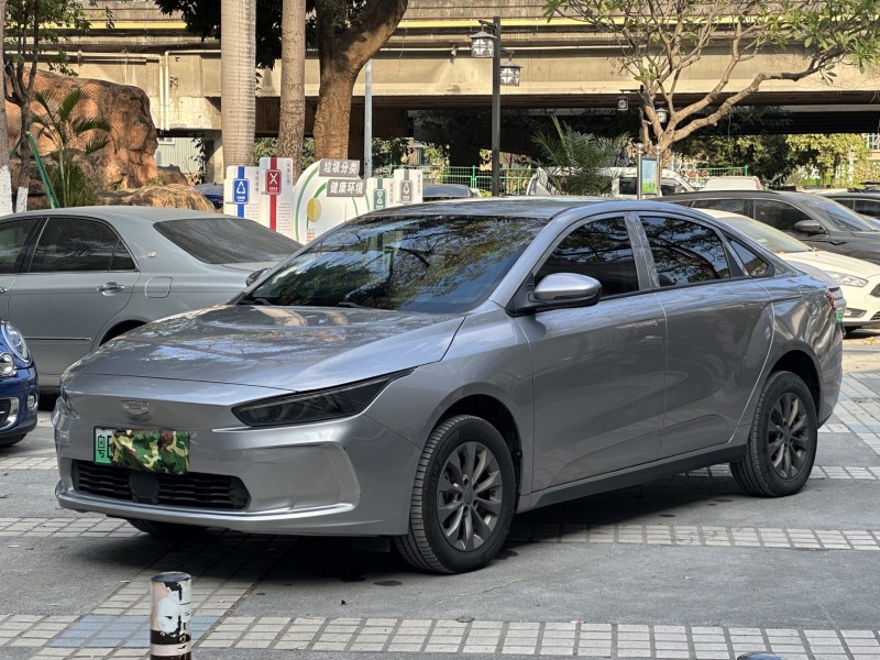 东莞23年吉利几何3