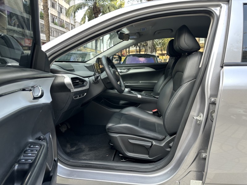 东莞23年吉利几何6