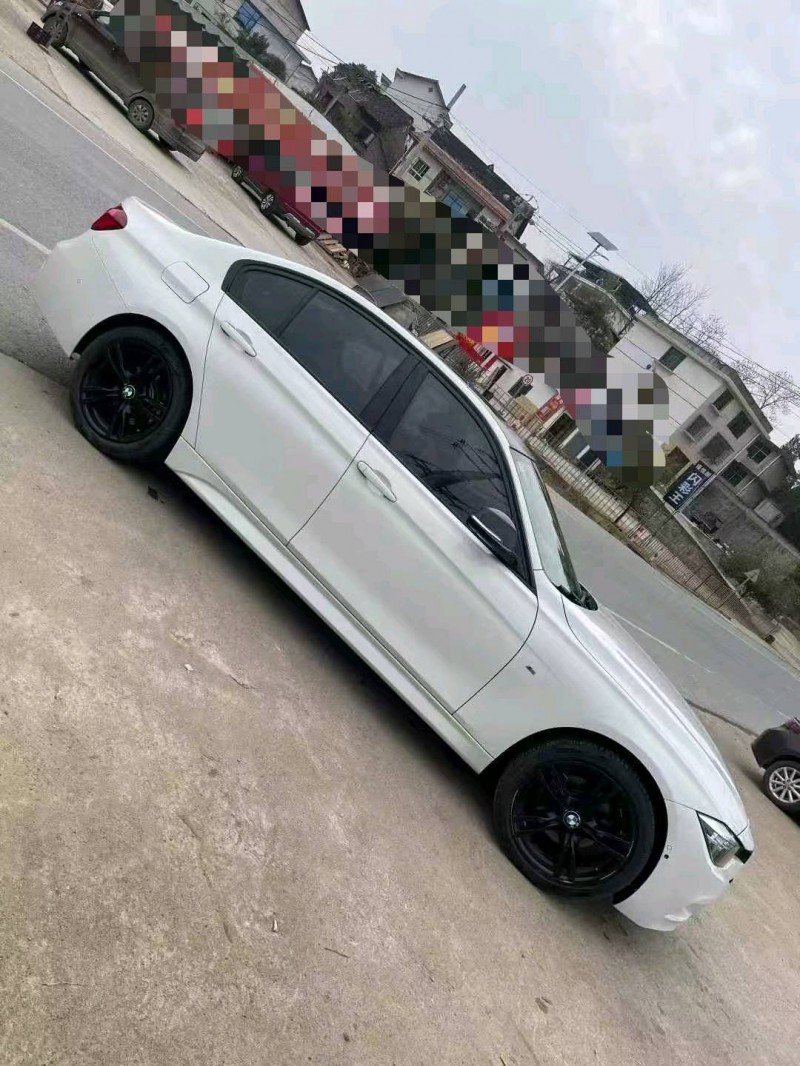 娄底19年宝马3系3