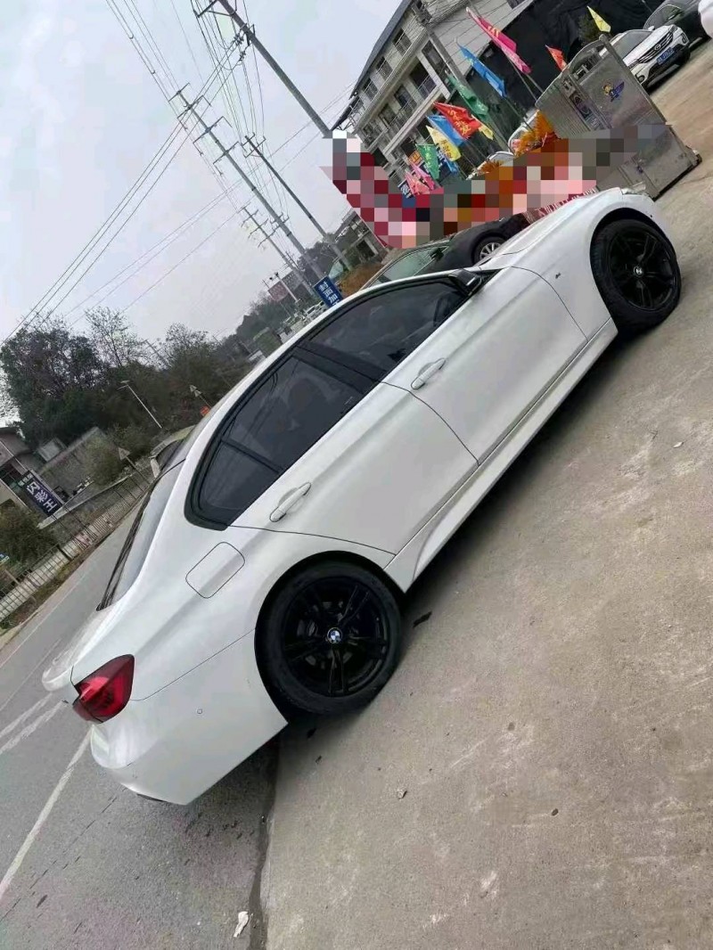 娄底19年宝马3系9