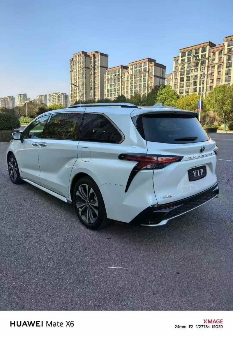 淮南23年丰田格瑞维亚8