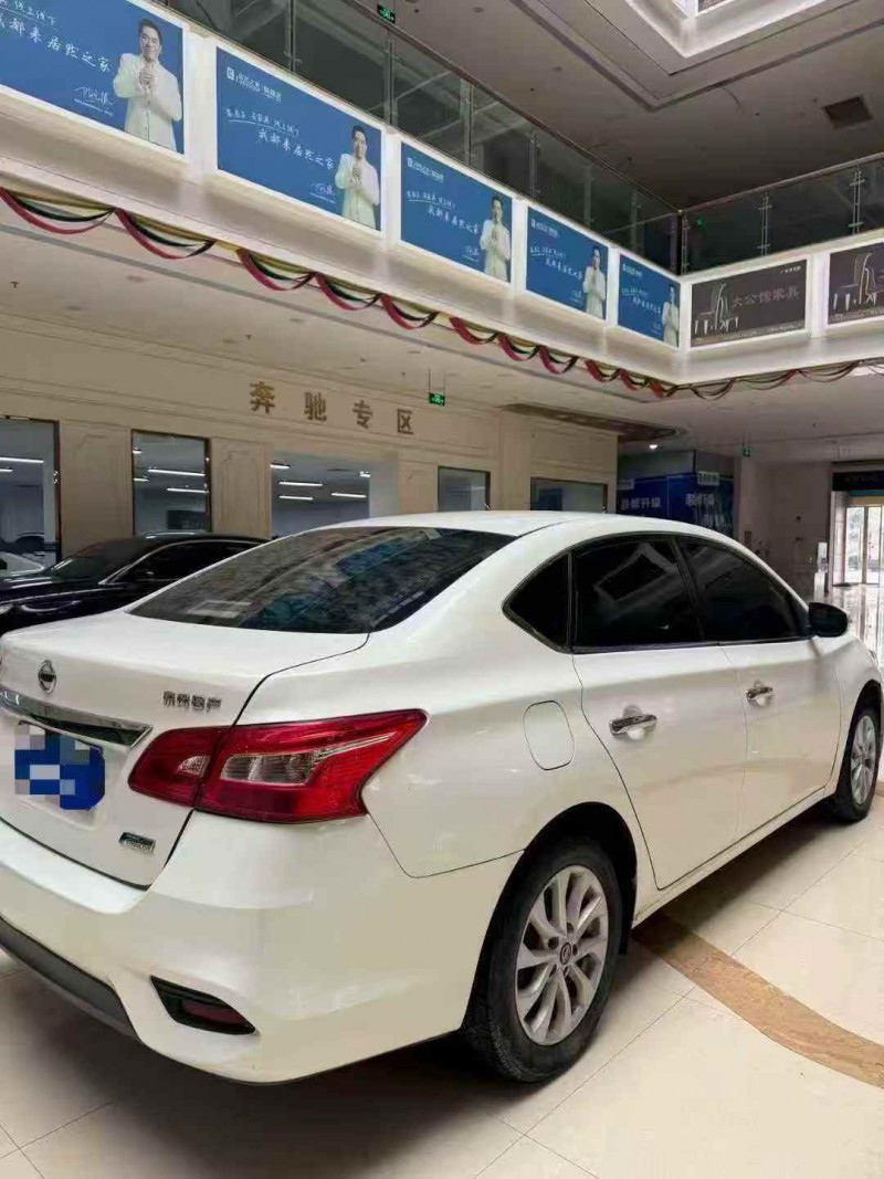 铜陵19年日产轩逸8