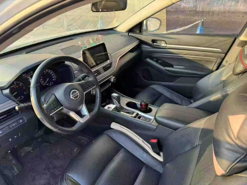 菏泽21年日产天籁4