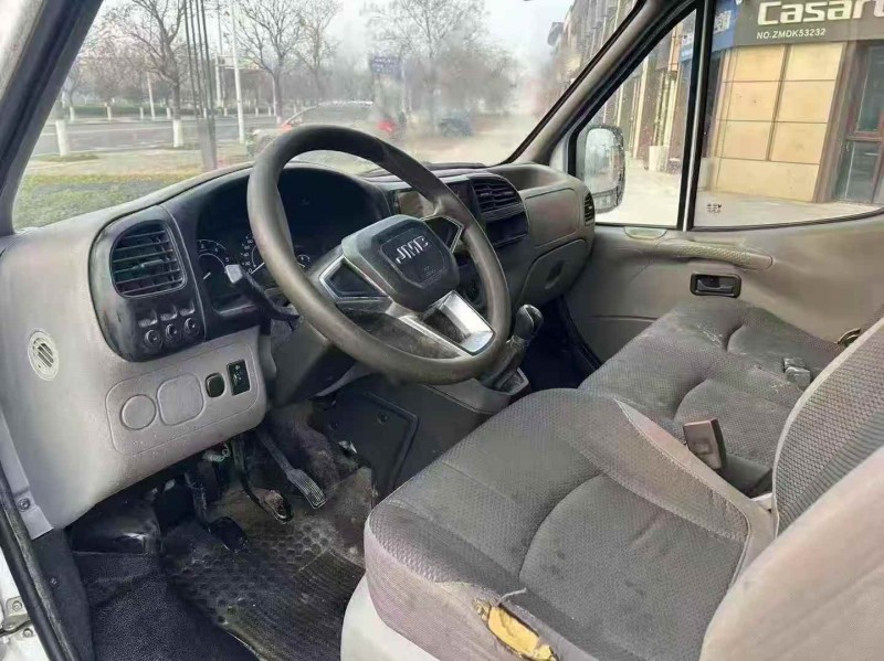 安庆18年江铃特顺6